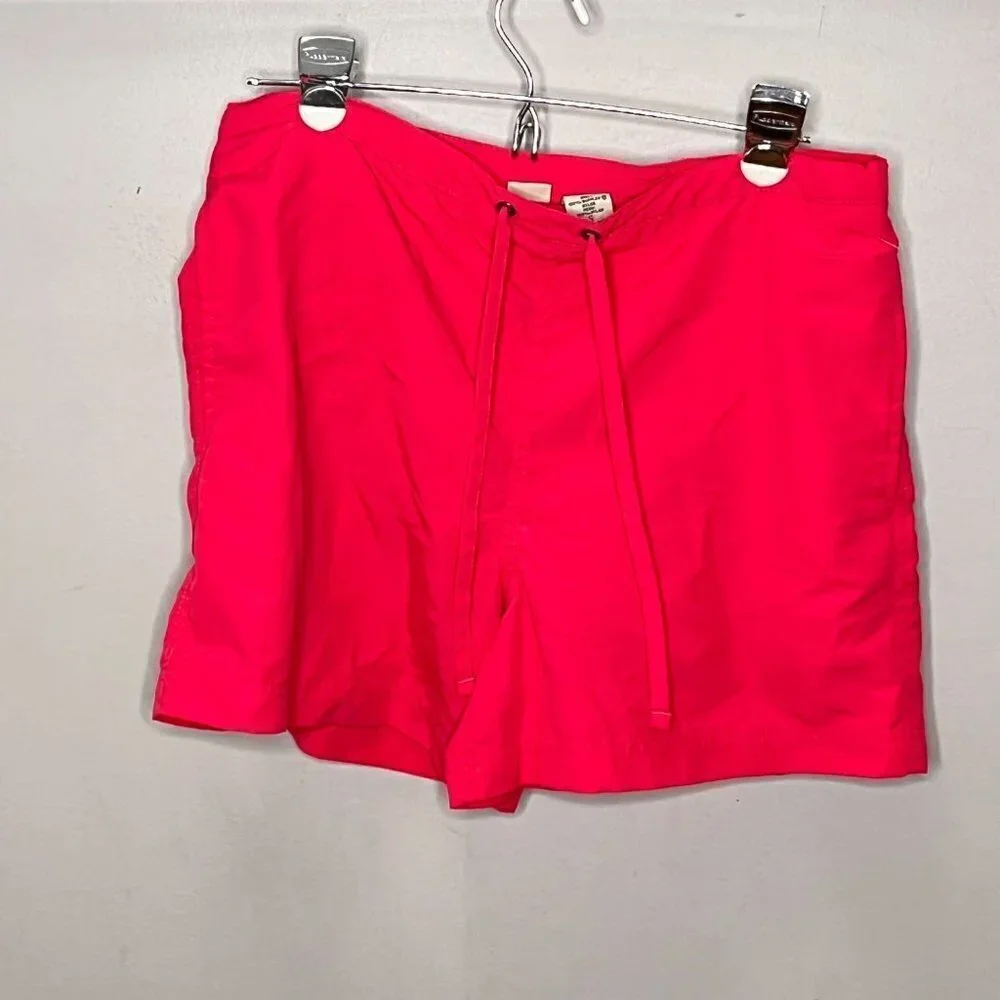 L. L. Bean Women's Nylon Pull‎ On Shorts- Size S